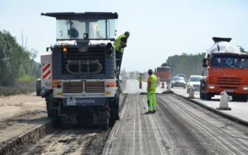 Дирекция СРО Архангельской области поздравляет работников дорожной отрасли с профессиональным праздником!